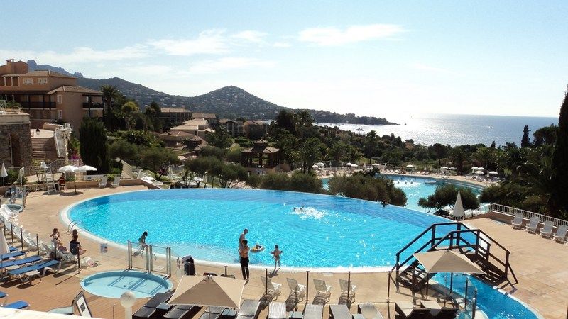 Saint-Raphaël Hotel De L'Esterel Pierre & Vacances מראה חיצוני תמונה